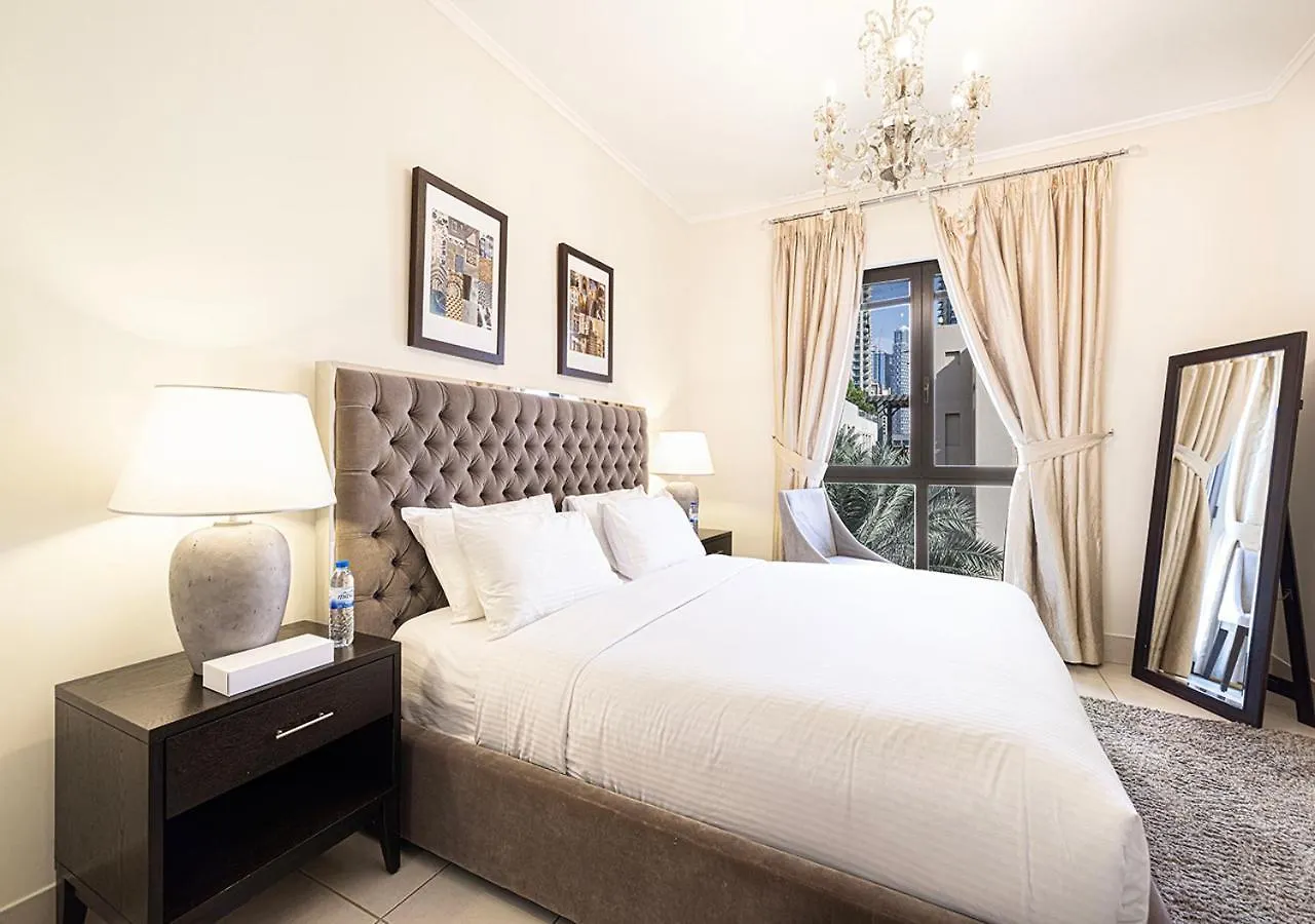 Apartament Luxury 1-Bedroom Apartment, 5 Min To Dubai Mall Zjednoczone Emiraty Arabskie