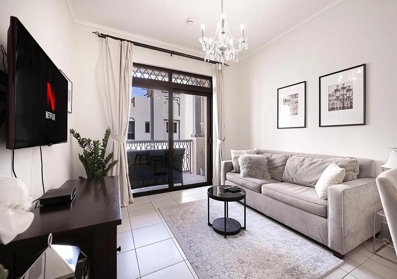 Luxury 1-Bedroom Apartment, 5 Min To Dubai Mall Apartament