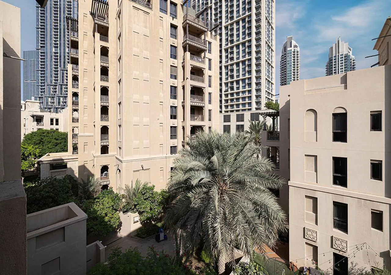 Luxury 1-Bedroom Apartment, 5 Min To Dubai Mall